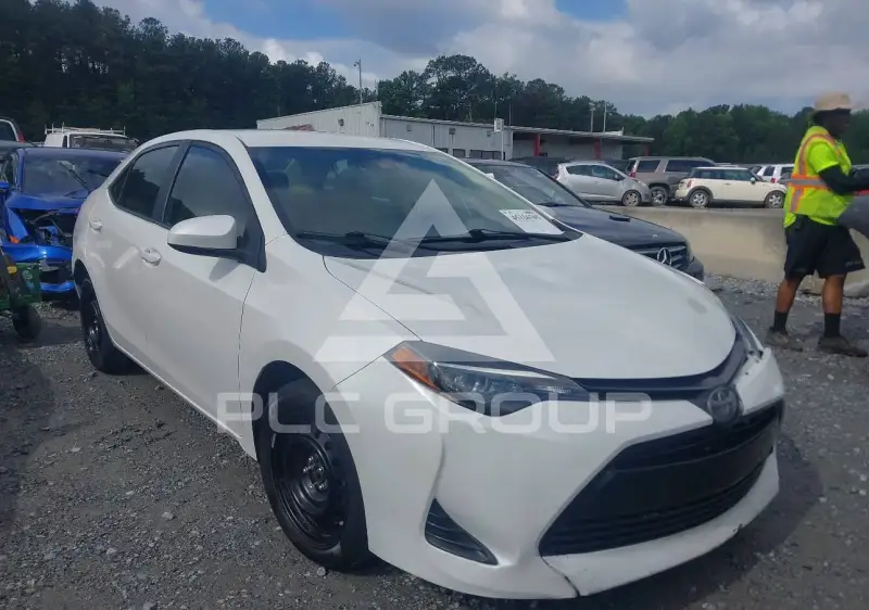 2019 Toyota COROLLA фото