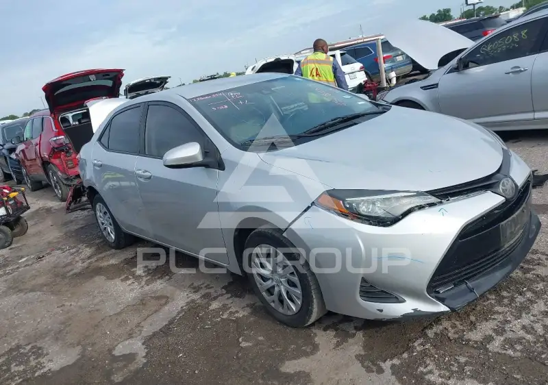 2019 Toyota COROLLA фото