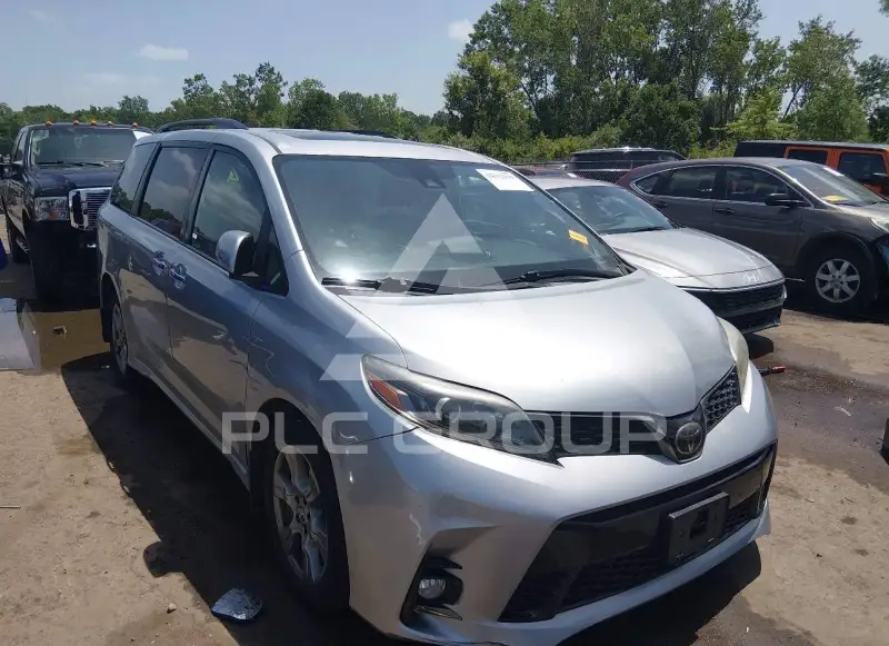 2019 Toyota SIENNA photo
