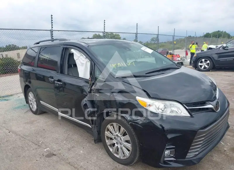 2019 Toyota SIENNA фото