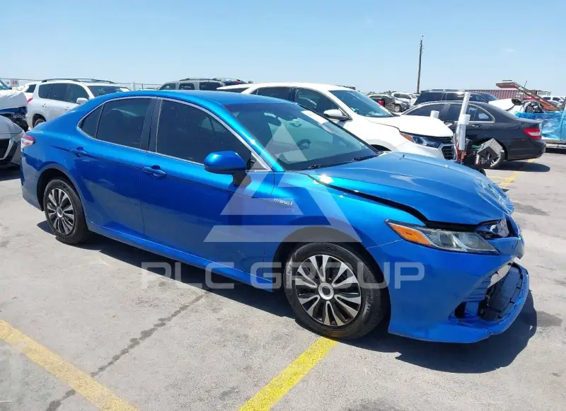 2019 Toyota CAMRY photo