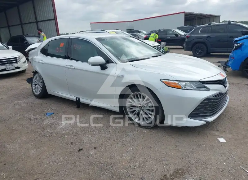 2019 Toyota CAMRY фото