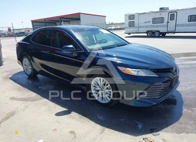 2019 Toyota CAMRY фото
