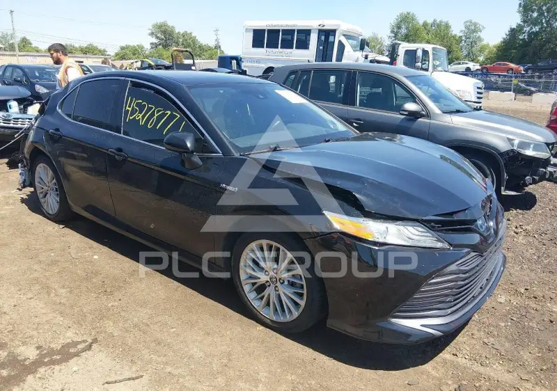 2019 Toyota CAMRY фото