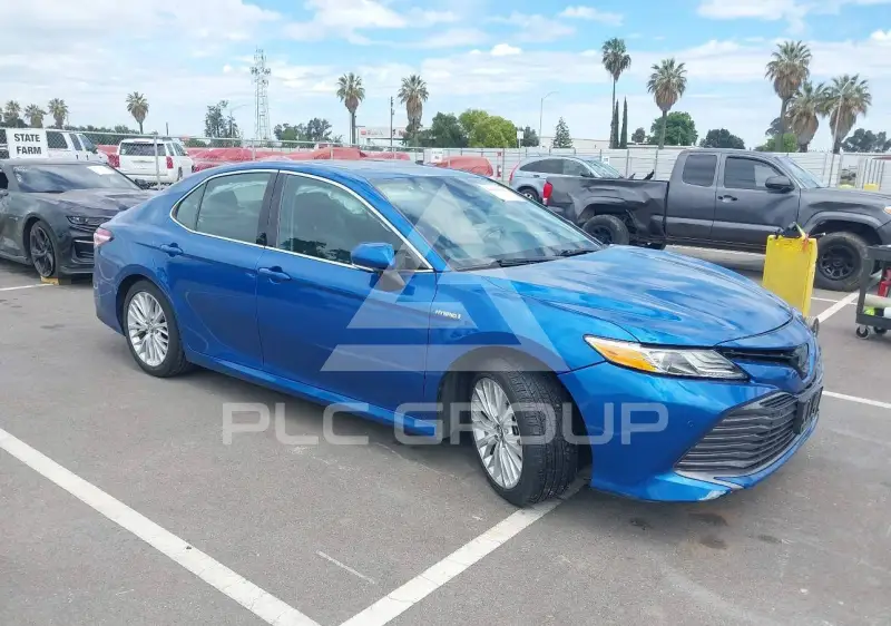 2019 Toyota CAMRY фото