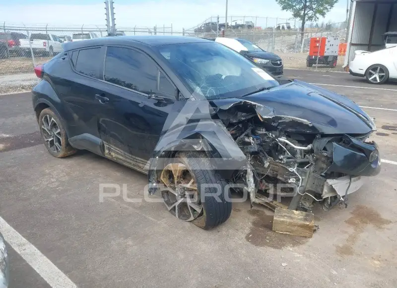 2019 Toyota C-HR photo