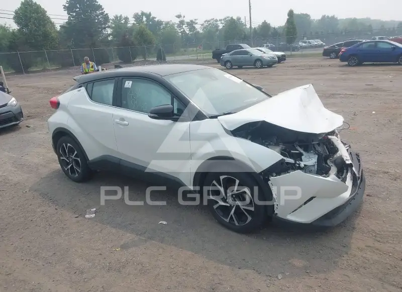 2019 Toyota C-HR фото