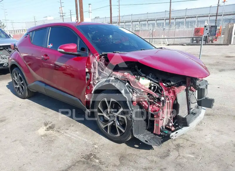 2019 Toyota C-HR photo
