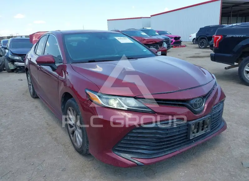 2019 Toyota CAMRY фото