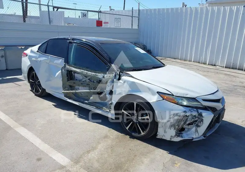 2019 Toyota CAMRY photo
