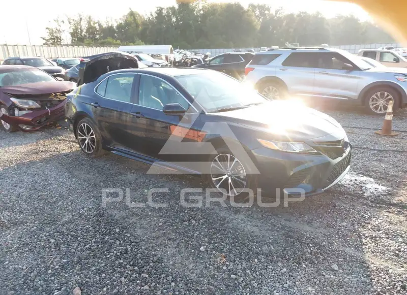 2019 Toyota CAMRY photo