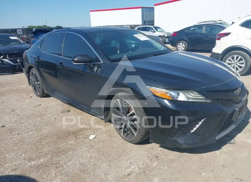 2019 Toyota CAMRY photo