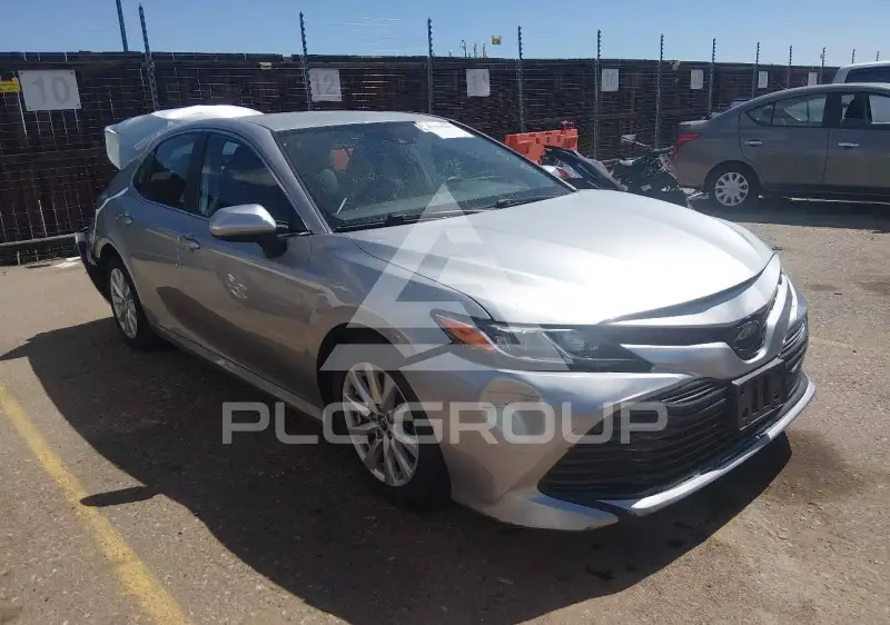 2019 Toyota CAMRY фото