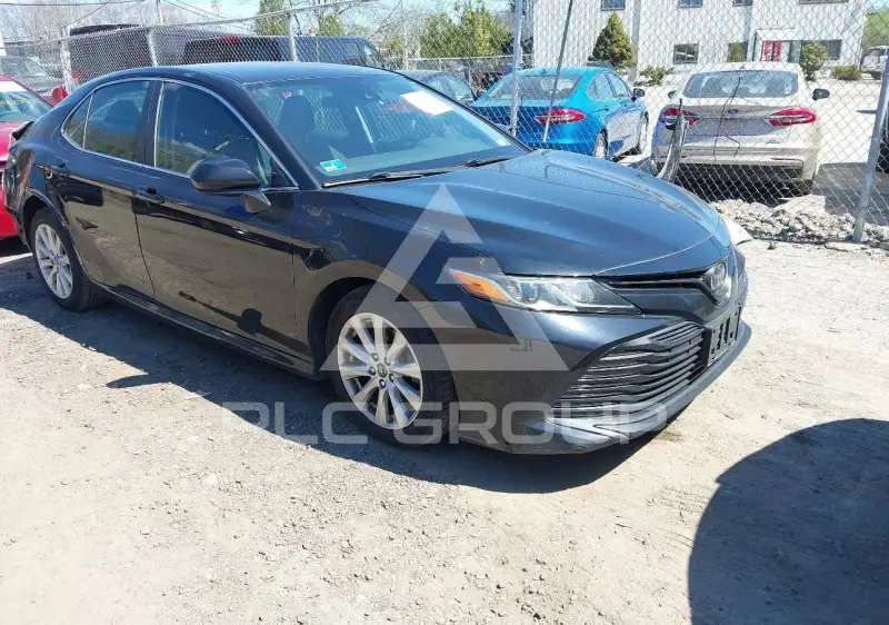 2019 Toyota CAMRY photo