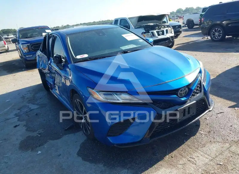 2019 Toyota CAMRY photo