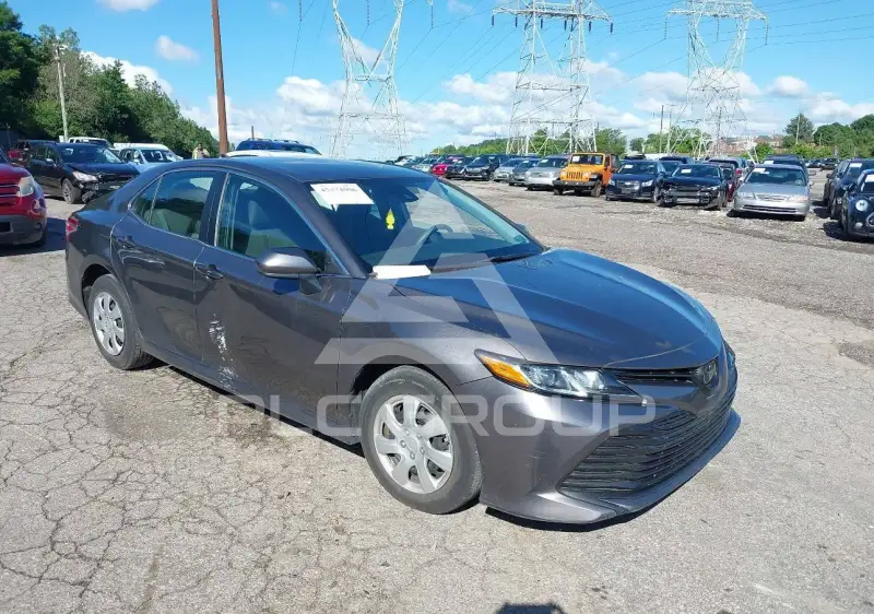 2019 Toyota CAMRY photo