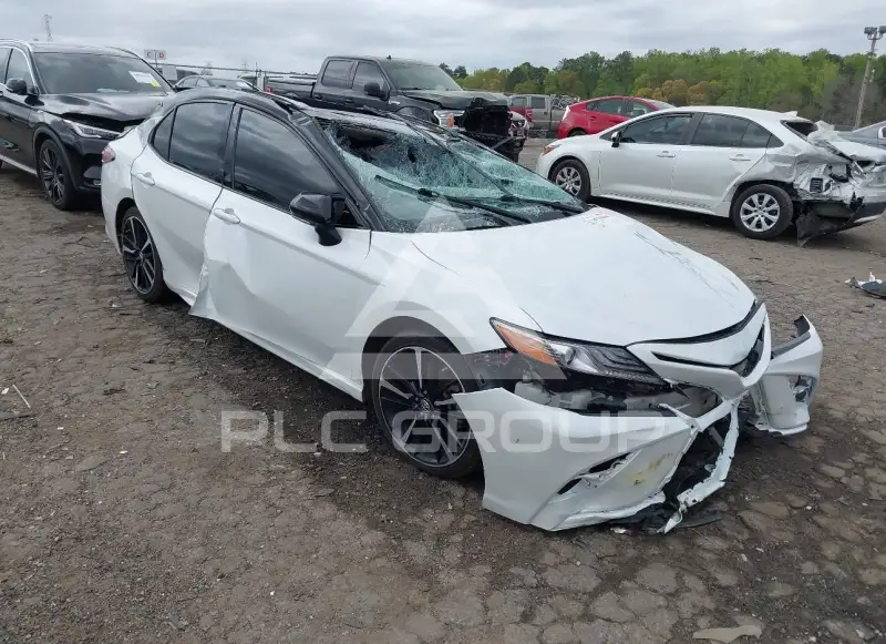 2019 Toyota CAMRY фото