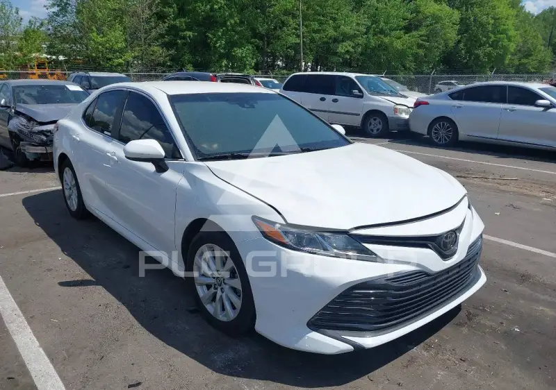 2019 Toyota CAMRY фото