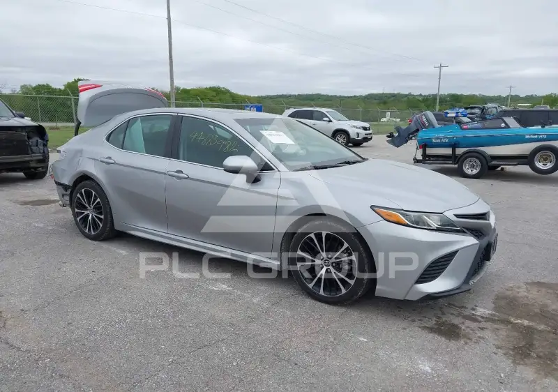2019 Toyota CAMRY фото