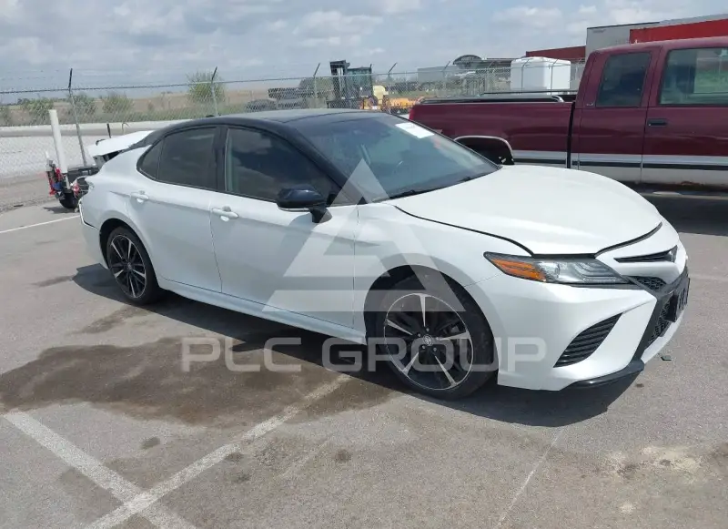 2019 Toyota CAMRY фото