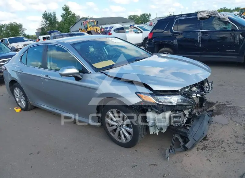2019 Toyota CAMRY фото