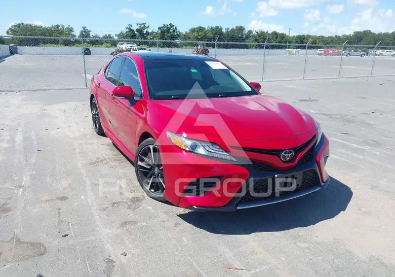 2019 Toyota CAMRY photo