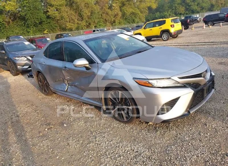 2019 Toyota CAMRY фото