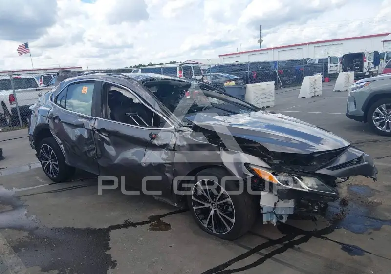 2019 Toyota CAMRY фото