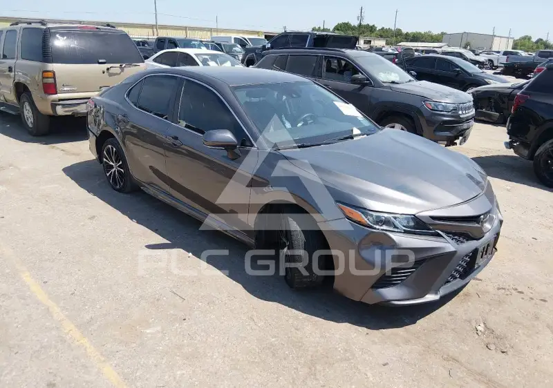 2019 Toyota CAMRY фото