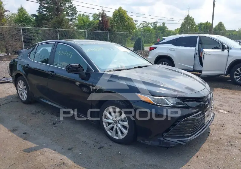 2019 Toyota CAMRY фото