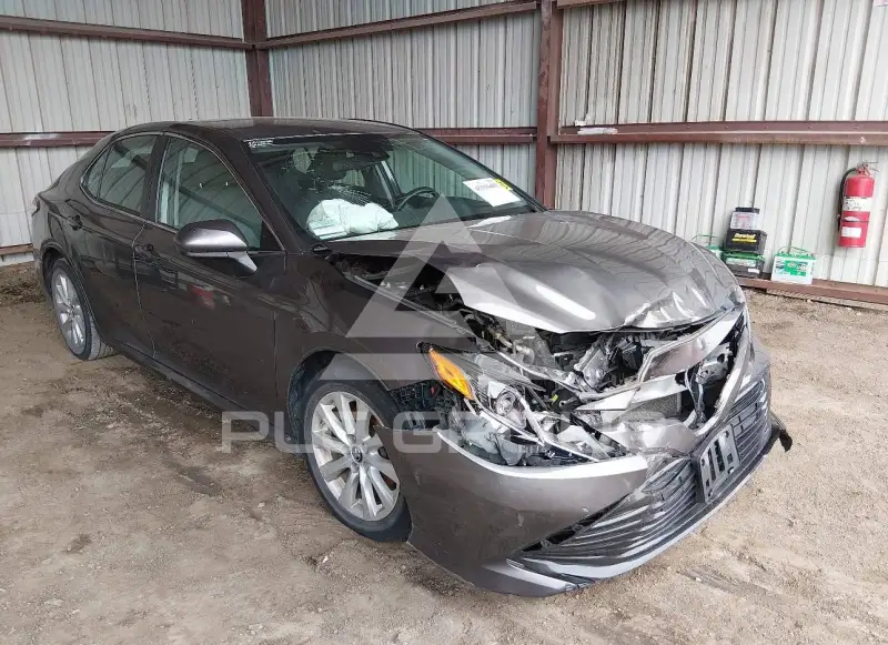 2019 Toyota CAMRY фото