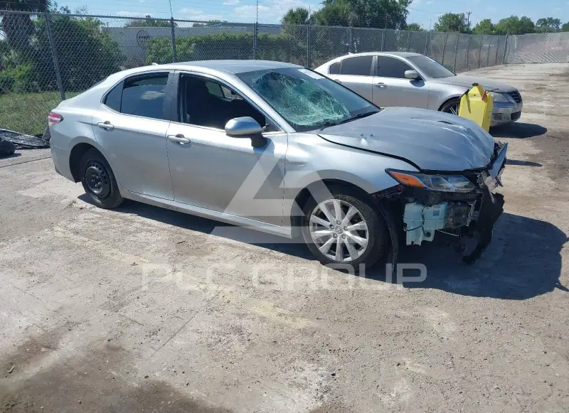 2019 Toyota CAMRY фото