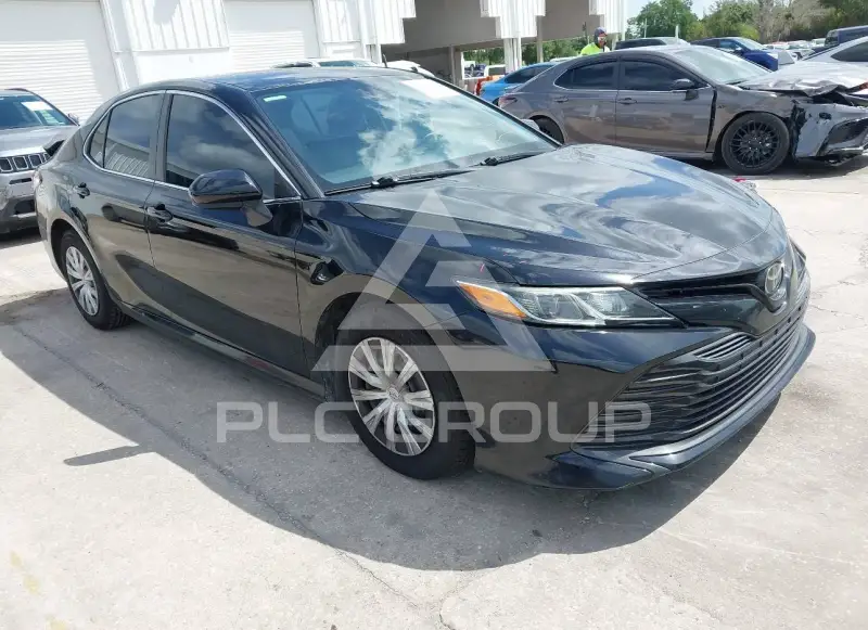 2019 Toyota CAMRY фото