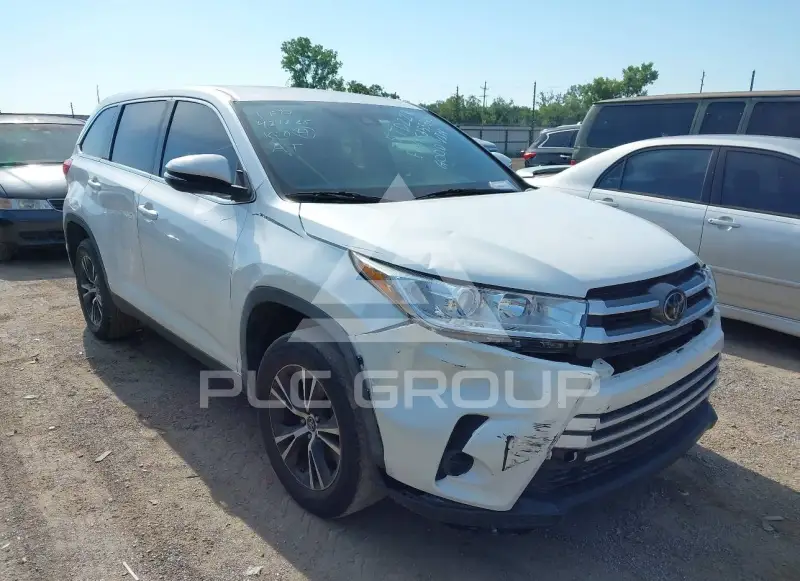 2019 Toyota Highlander фото