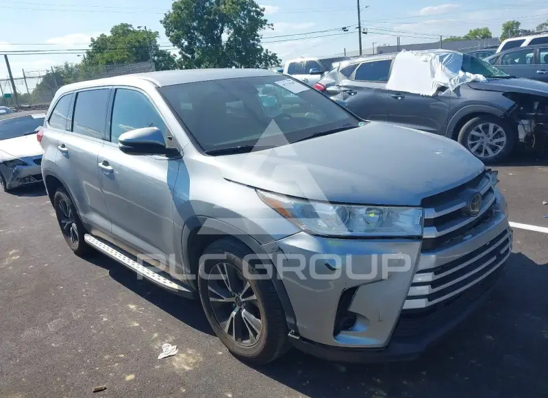 2019 Toyota Highlander фото