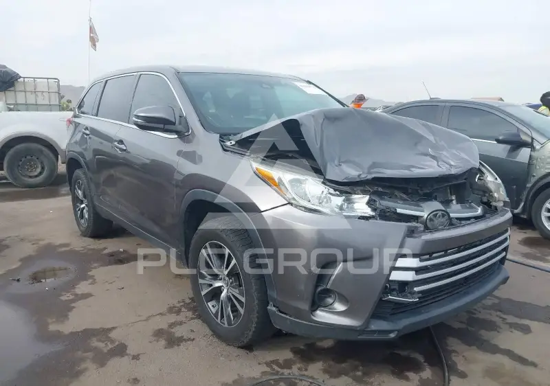 2019 Toyota Highlander фото
