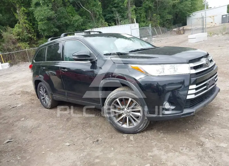2019 Toyota Highlander фото