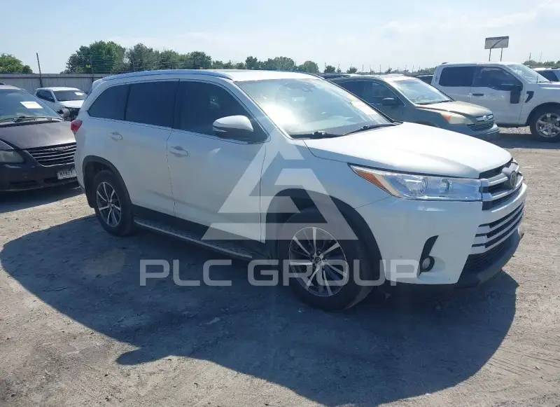 2019 Toyota Highlander фото