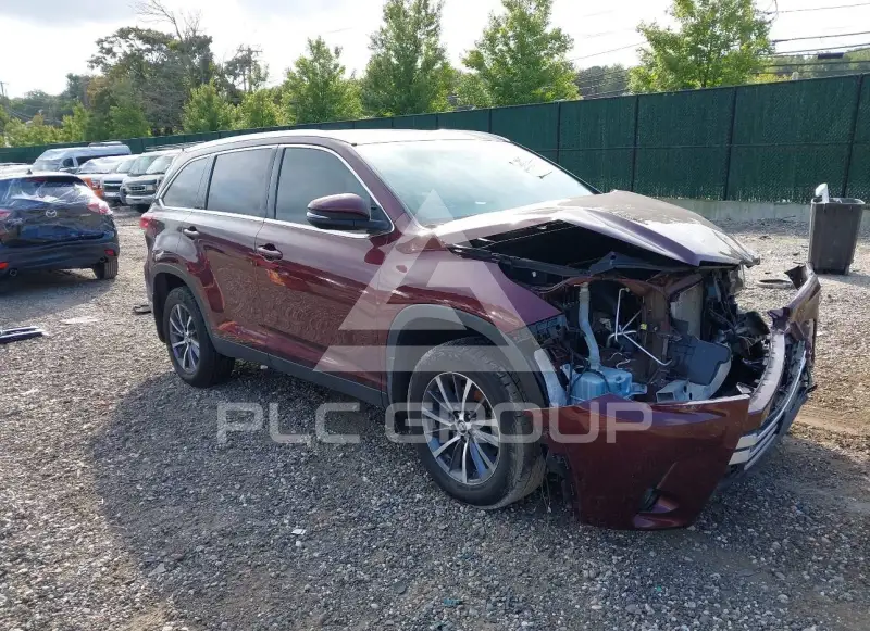 2019 Toyota Highlander фото