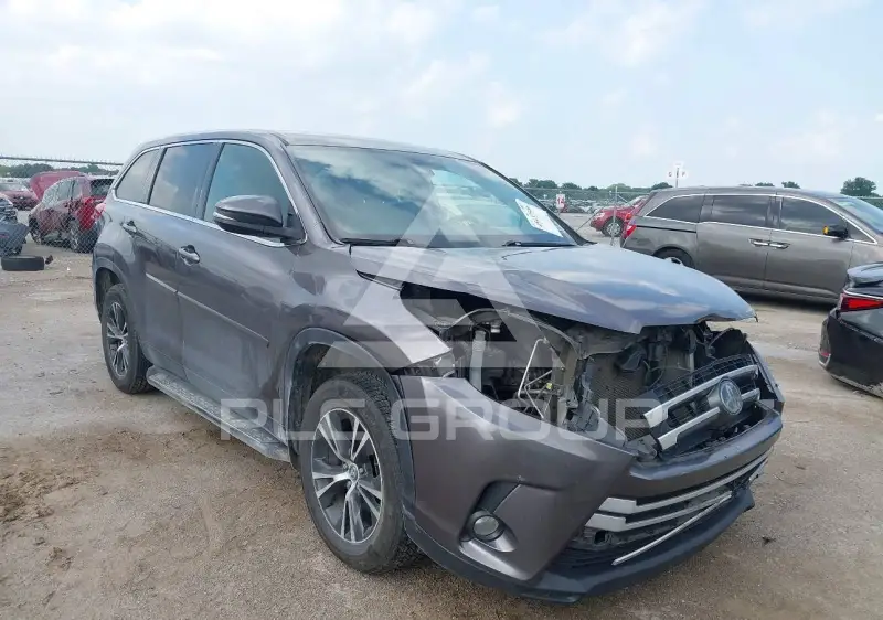 2019 Toyota Highlander фото
