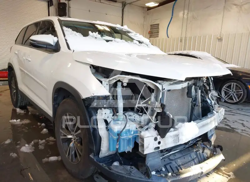 2019 Toyota Highlander фото