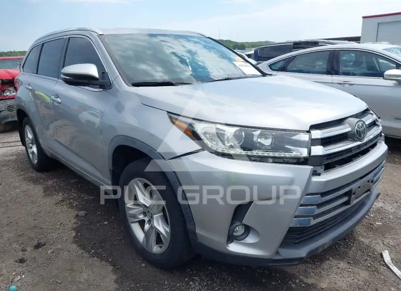 2019 Toyota Highlander фото