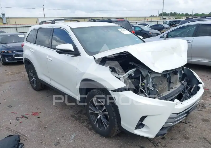 2019 Toyota Highlander фото