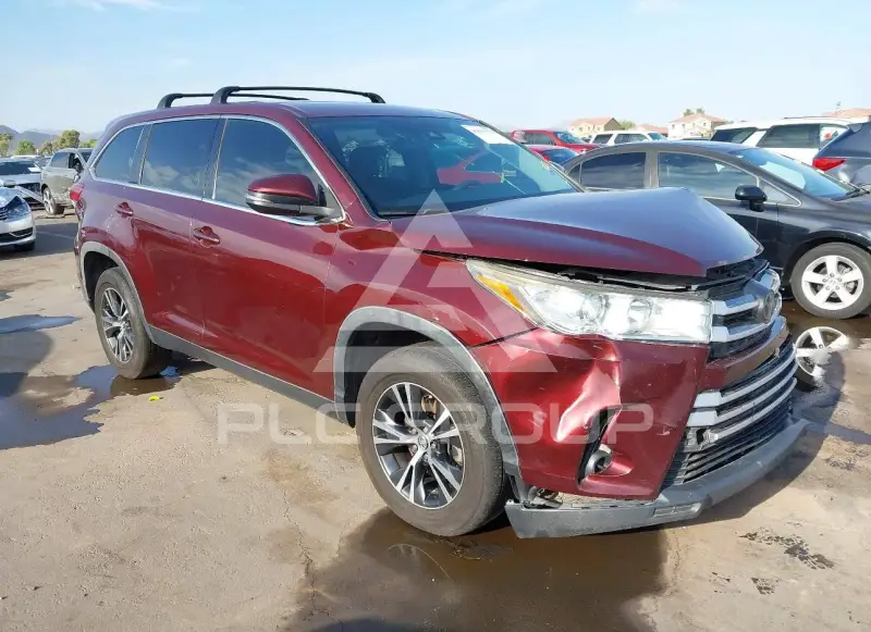 2019 Toyota Highlander фото