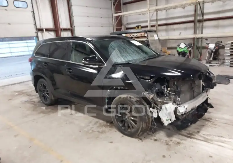2019 Toyota Highlander фото