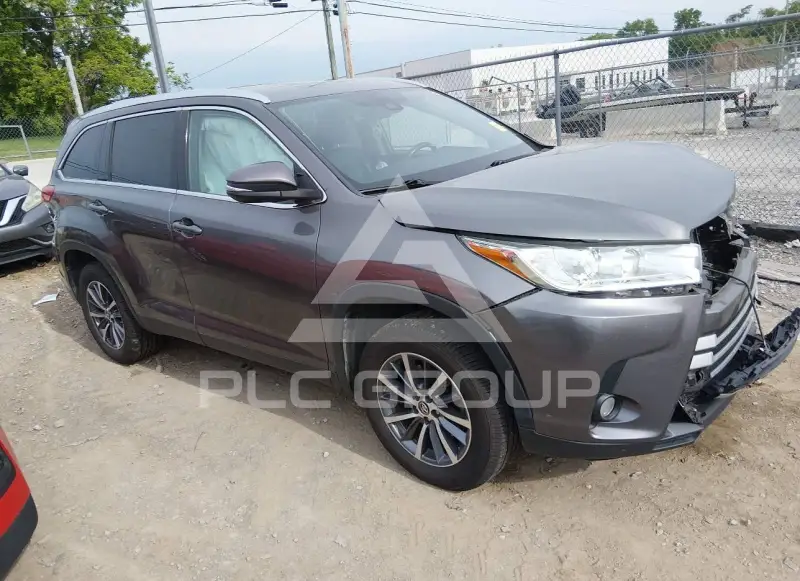 2019 Toyota Highlander фото