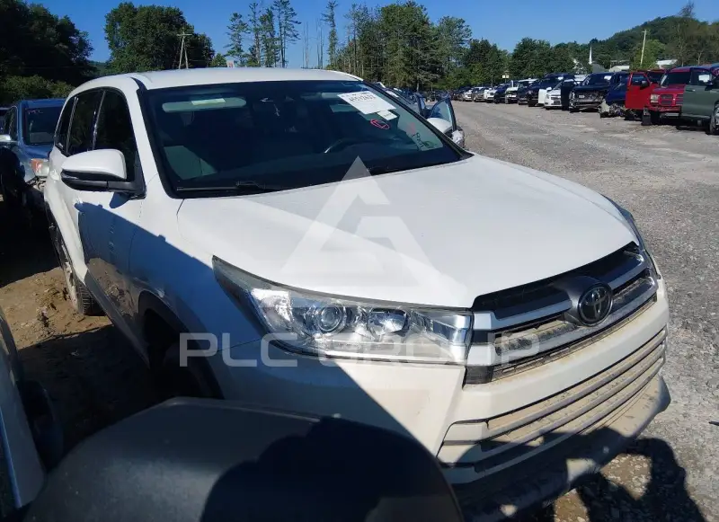 2019 Toyota Highlander фото