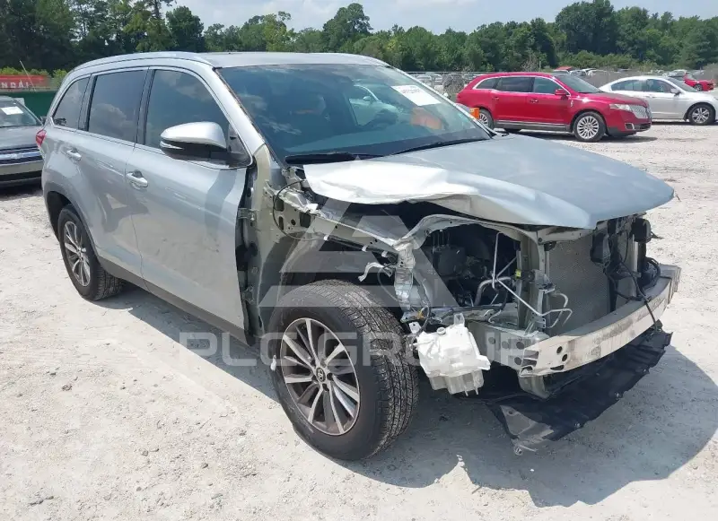 2019 Toyota Highlander фото