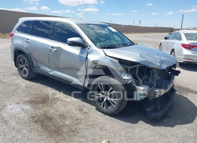 2019 Toyota Highlander фото