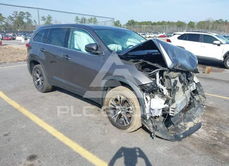 2019 Toyota Highlander фото